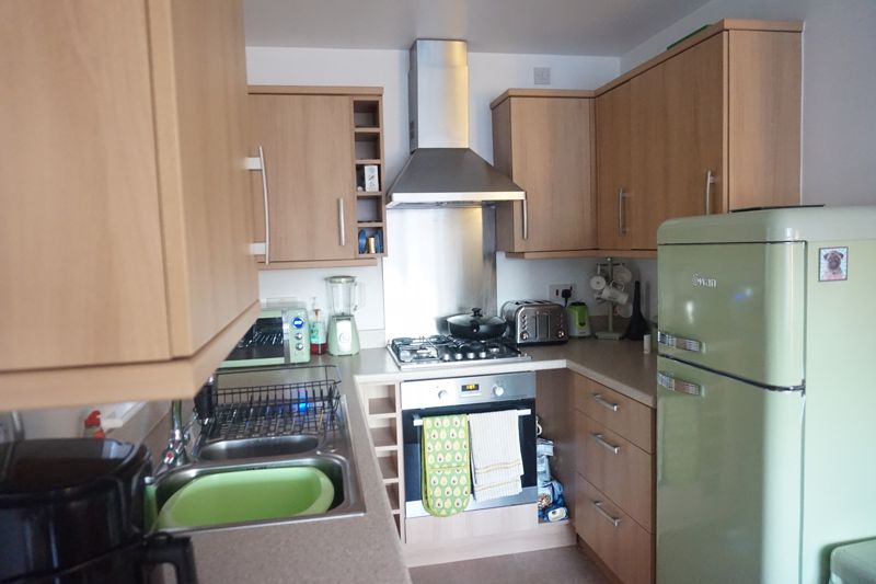 1 bed flat for sale in Beacon View, Ollerton, NG22 8