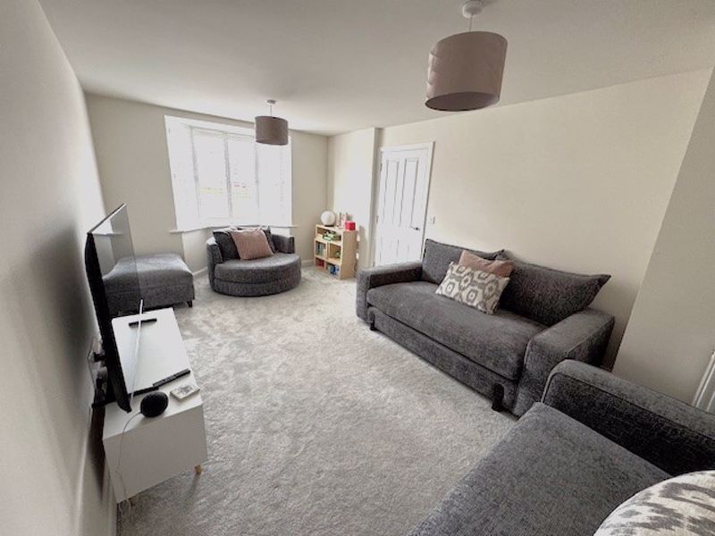 4 bed house for sale in Overman Drive, Edwinstowe, NG21 4