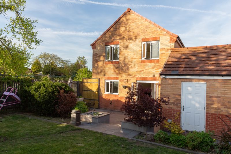 4 bed house for sale in Barley Close, Ollerton, NG22  - Property Image 11