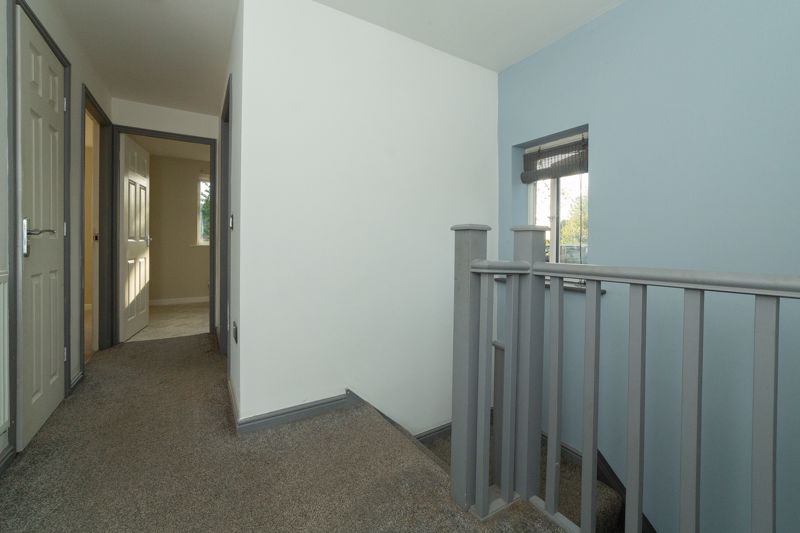 4 bed house for sale in Barley Close, Ollerton, NG22  - Property Image 7