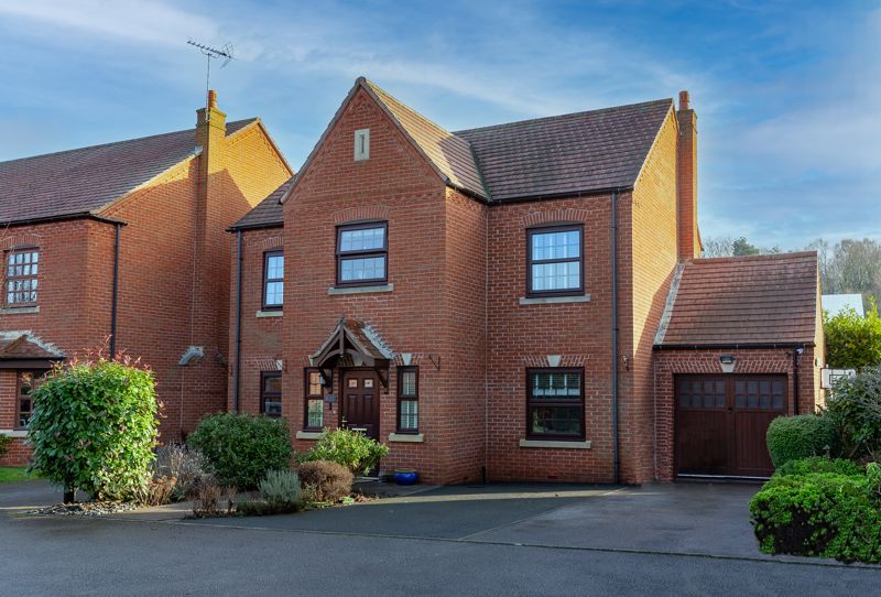 4 bed house for sale in Pensom Court, Ollerton, NG22 1