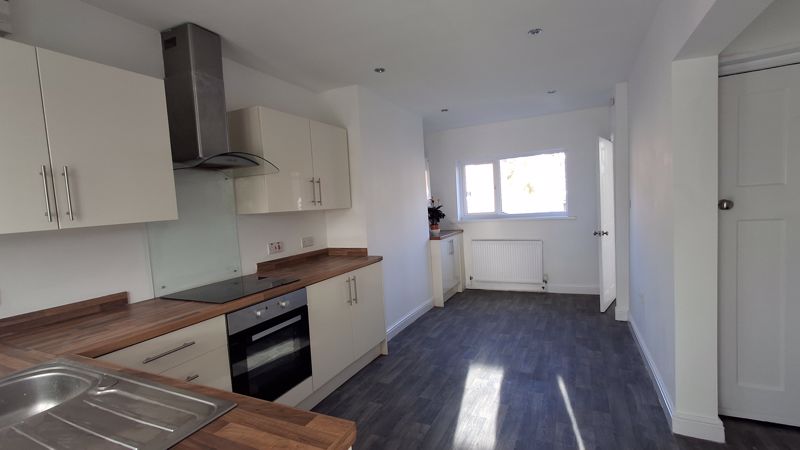 3 bed house for sale in Second Avenue, Edwinstowe, NG21 3