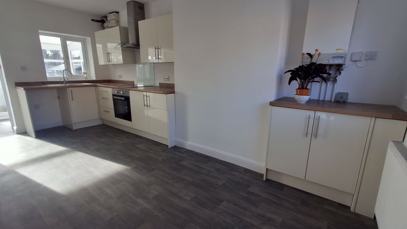 3 bed house for sale in Second Avenue, Edwinstowe, NG21 4