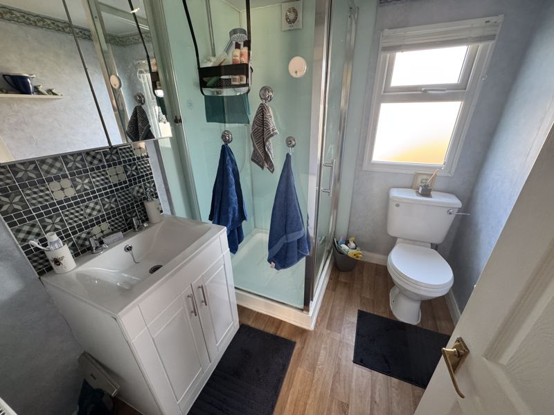 1 bed bungalow for sale in Sherwood Park, Newark, NG22 11