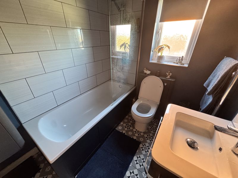 3 bed house for sale in Griffin Road, Ollerton, NG22 13