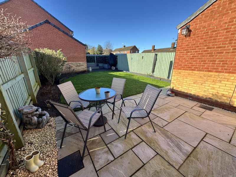 3 bed house for sale in Griffin Road, Ollerton, NG22  - Property Image 16