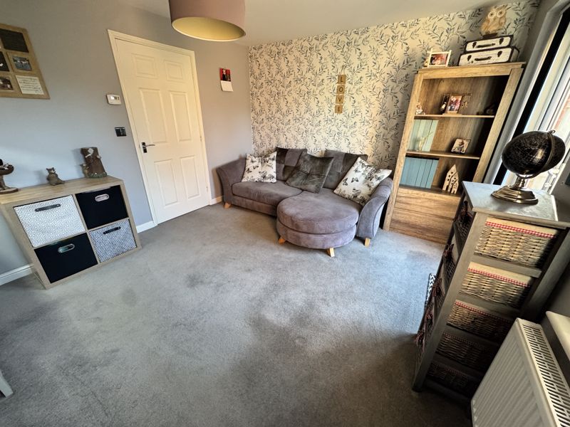 3 bed house for sale in Griffin Road, Ollerton, NG22 5