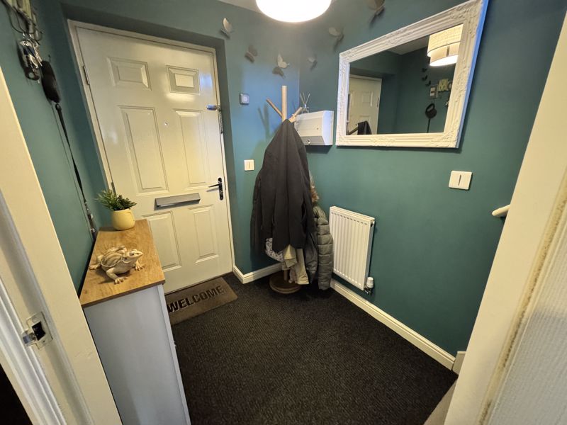 3 bed house for sale in Griffin Road, Ollerton, NG22  - Property Image 8