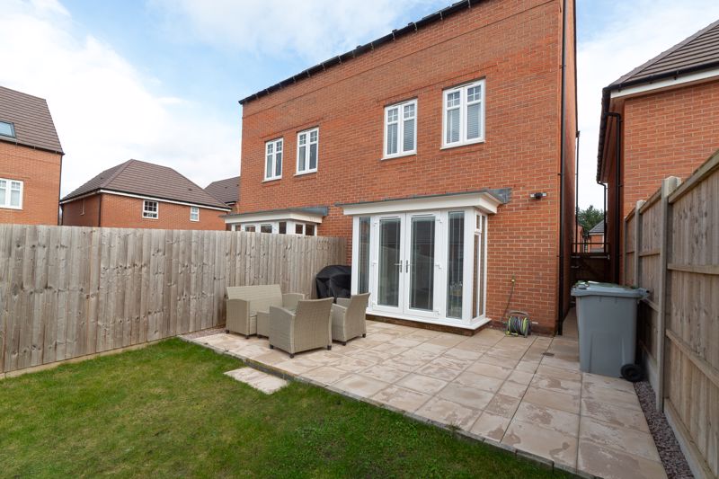 4 bed house for sale in Bevin Place, Edwisntowe, NG21 20