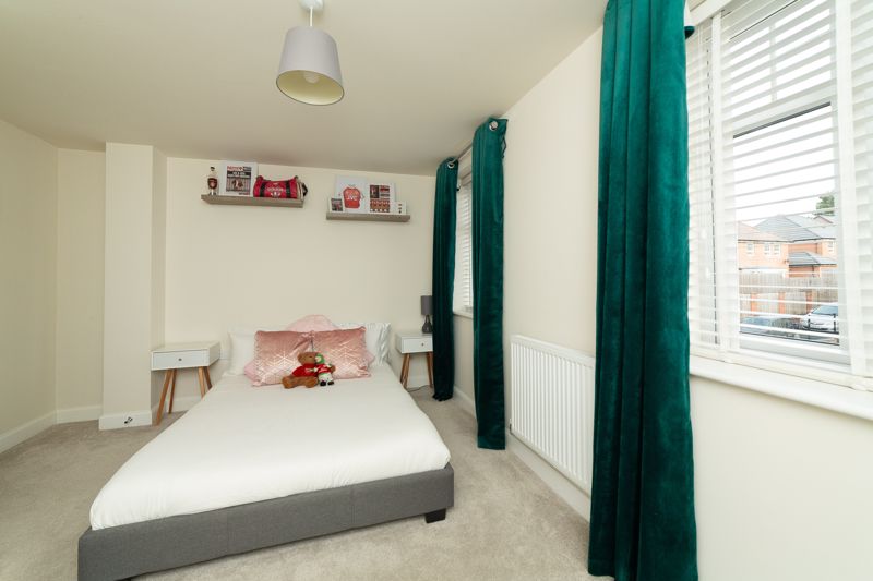 4 bed house for sale in Bevin Place, Edwisntowe, NG21  - Property Image 3