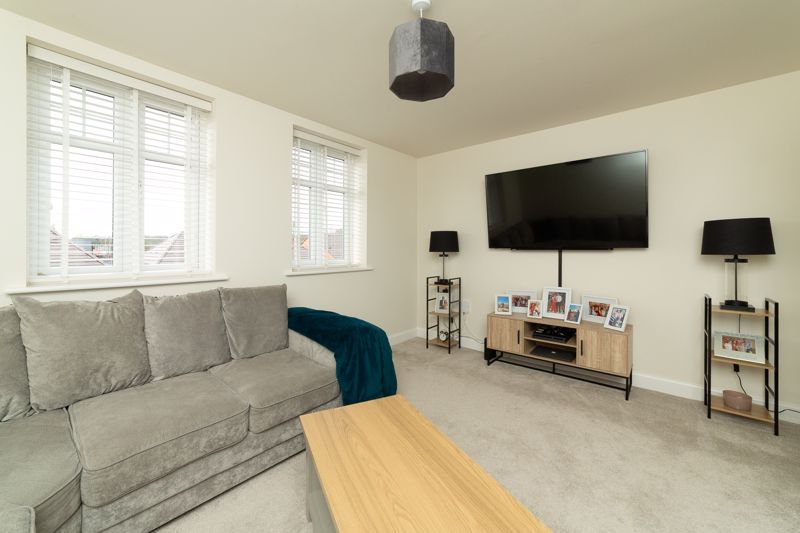 4 bed house for sale in Bevin Place, Edwisntowe, NG21  - Property Image 8