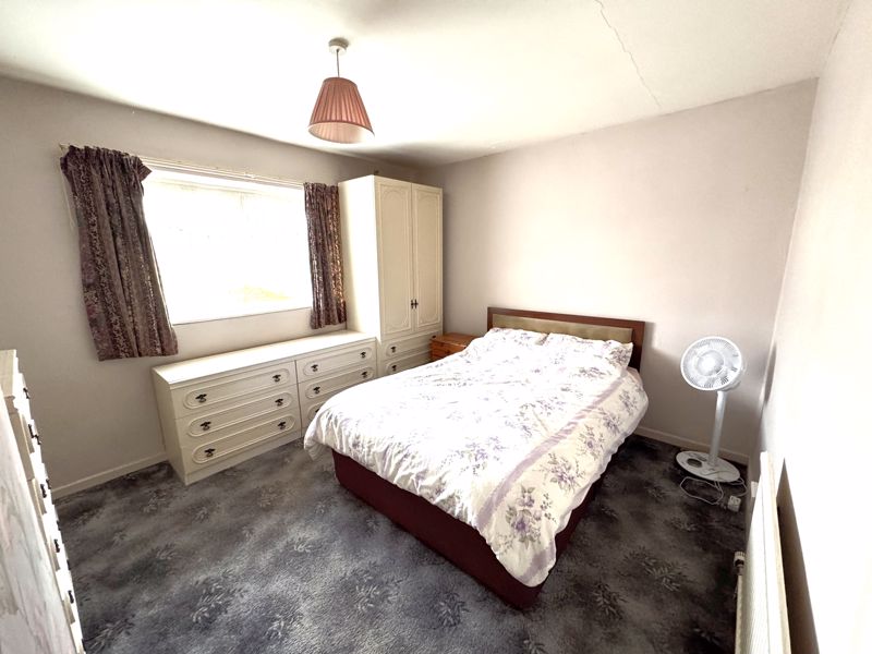 3 bed house for sale in The Markhams, Ollerton, NG22 6