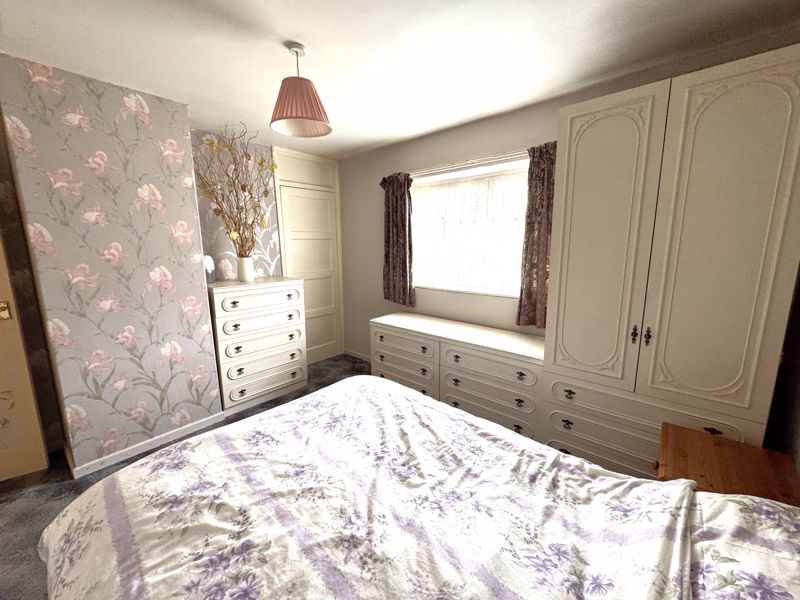 3 bed house for sale in The Markhams, Ollerton, NG22 7