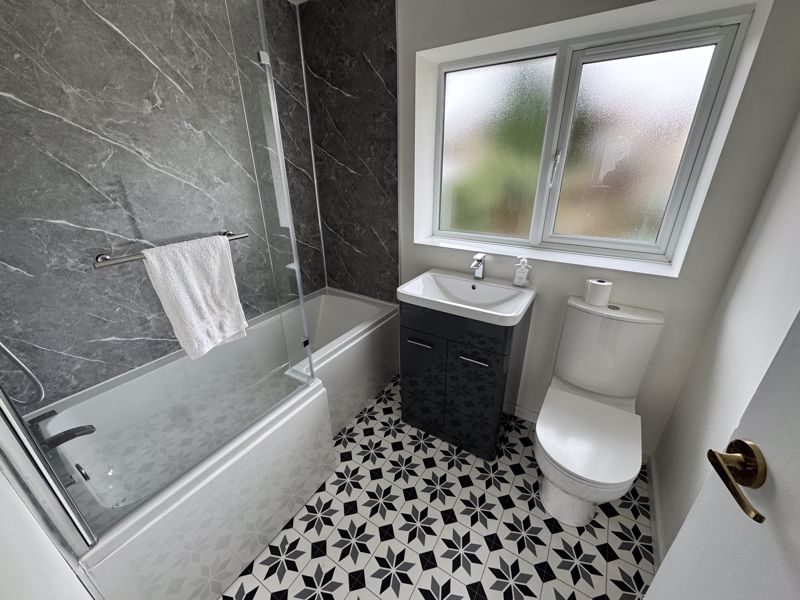 3 bed house to rent in The Markhams, New Ollerton, NG22  - Property Image 11