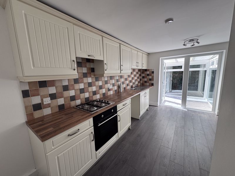 3 bed house to rent in Dove Croft, Ollerton , NG22 2