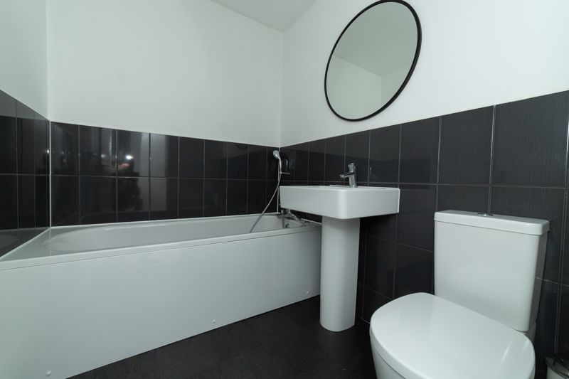 3 bed house for sale in Freya Road, Ollerton, NG22  - Property Image 8