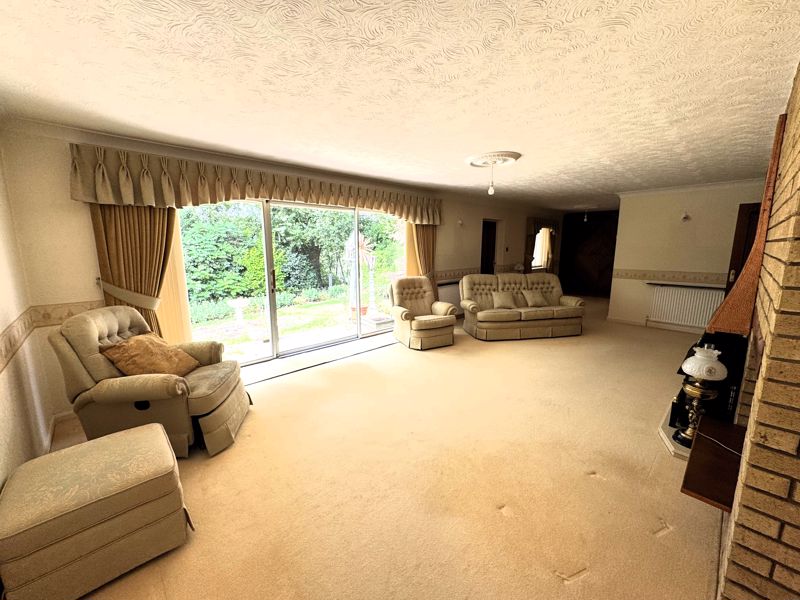 3 bed bungalow for sale in Kirton Park, Kirton, NG22  - Property Image 5