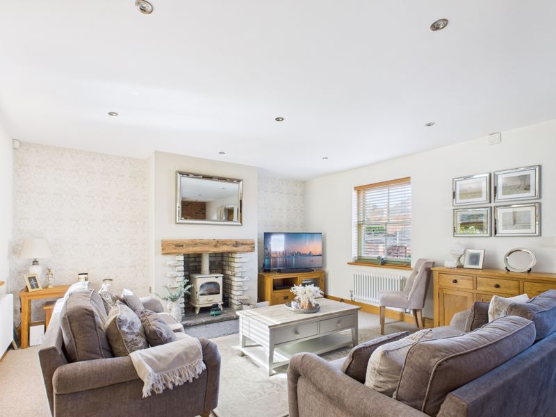 4 bed house for sale in Station Road, Old Ollerton, NG22 2