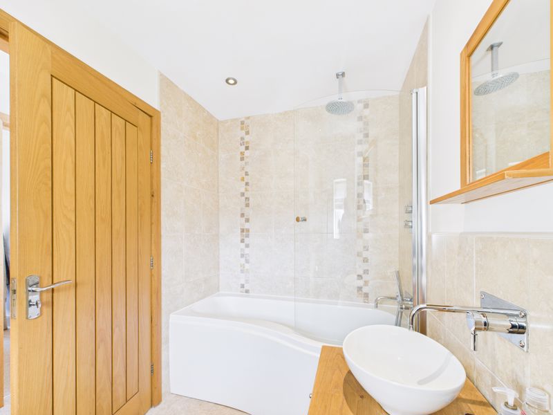 4 bed house for sale in Station Road, Old Ollerton, NG22 12
