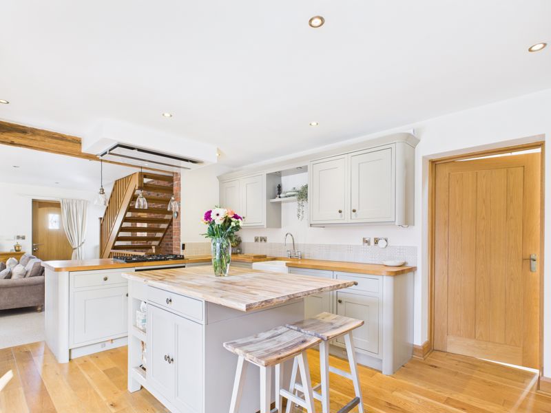 4 bed house for sale in Station Road, Old Ollerton, NG22  - Property Image 19
