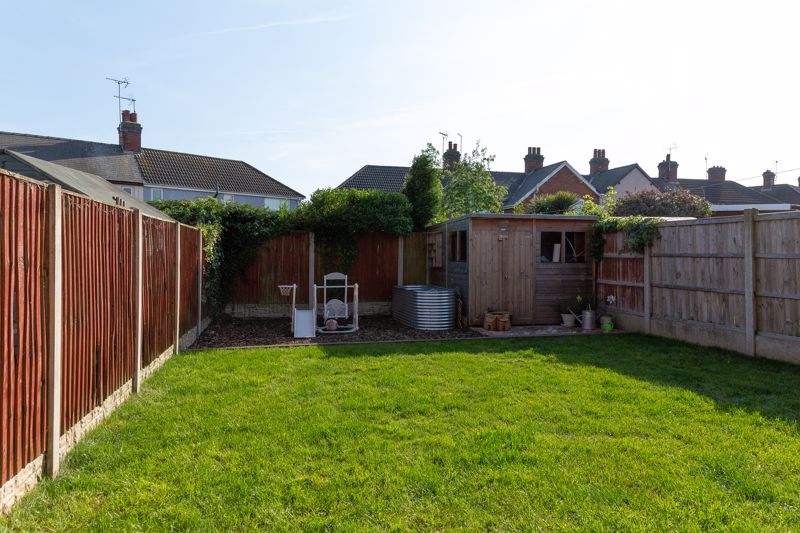 3 bed house for sale in Larch Road, Ollerton, NG22  - Property Image 13