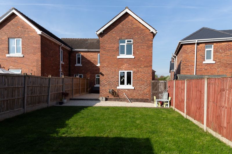 3 bed house for sale in Larch Road, Ollerton, NG22  - Property Image 14