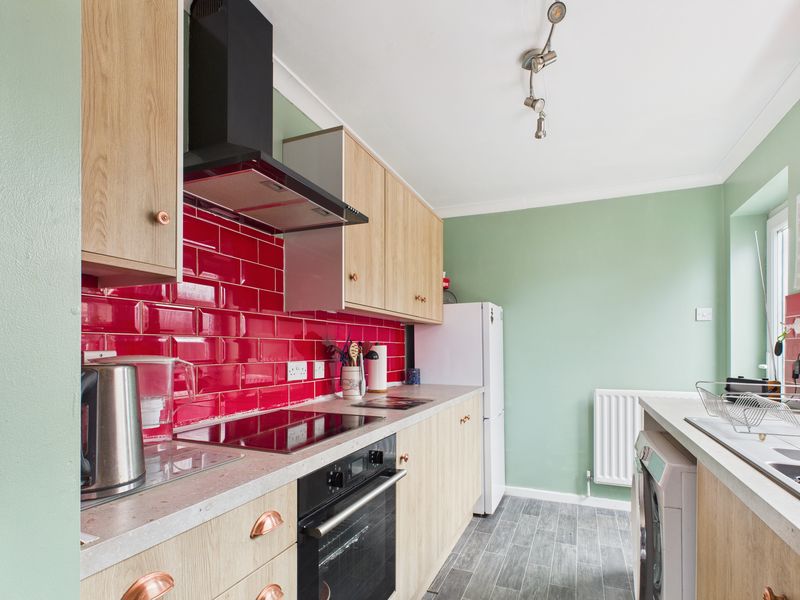 2 bed bungalow for sale in Maid Marian Avenue, Bilsthorpe, NG22  - Property Image 3