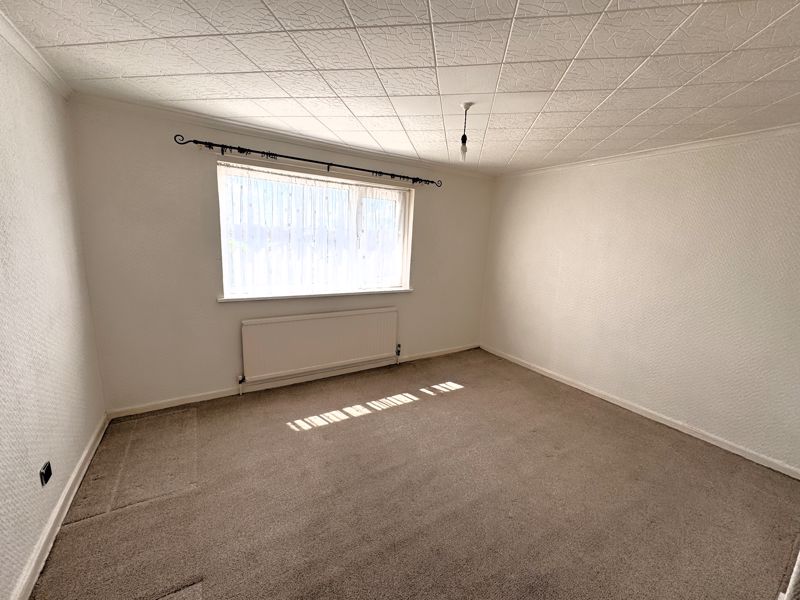 3 bed house for sale in Petersmith Drive, Ollerton, NG22  - Property Image 9