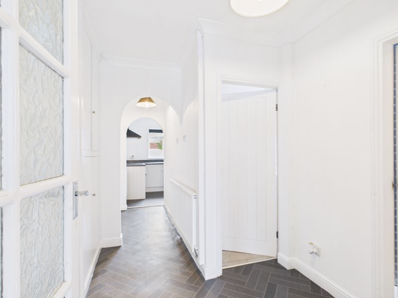 3 bed bungalow for sale in Bescar Lane, Ollerton, NG22 2