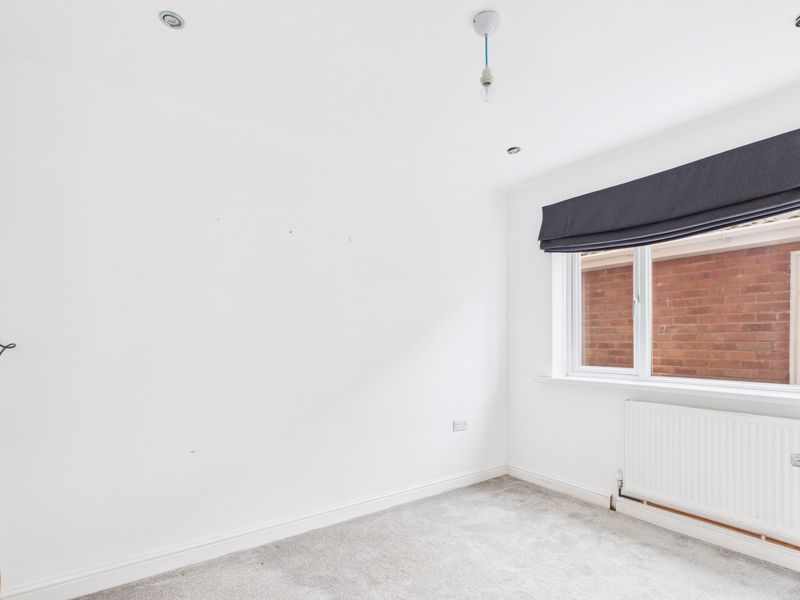 3 bed bungalow for sale in Bescar Lane, Ollerton, NG22  - Property Image 11