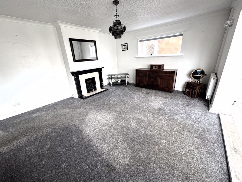 3 bed bungalow for sale in Bescar Lane, Ollerton, NG22 5