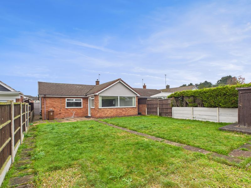 3 bed bungalow for sale in Bescar Lane, Ollerton, NG22  - Property Image 10