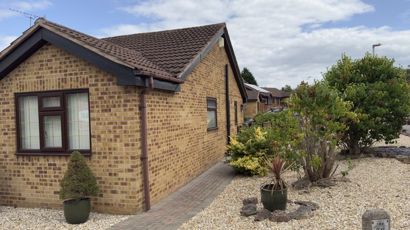 3 bed bungalow for sale in Maida Lane, Ollerton, NG22  - Property Image 11