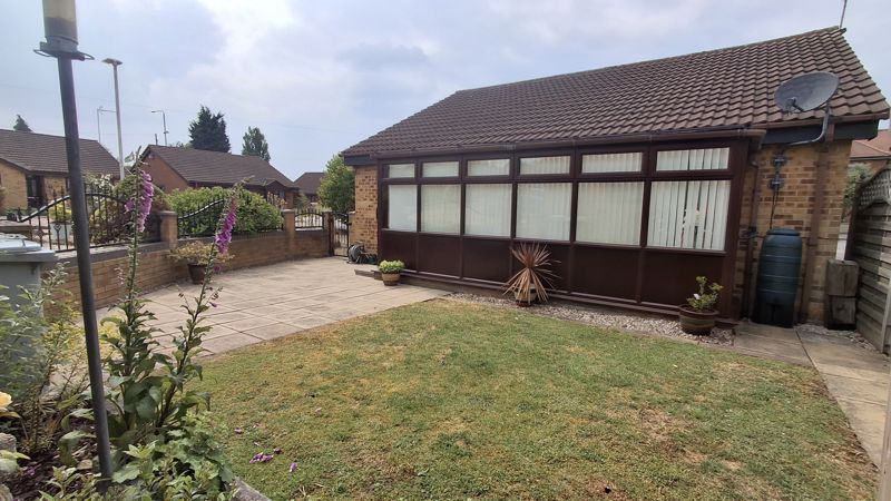 3 bed bungalow for sale in Maida Lane, Ollerton, NG22 17