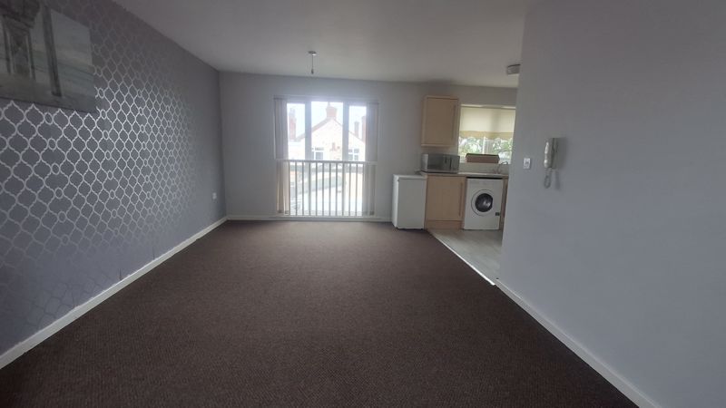 1 bed flat for sale in Rufford Avenue, New Ollerton, NG22  - Property Image 5