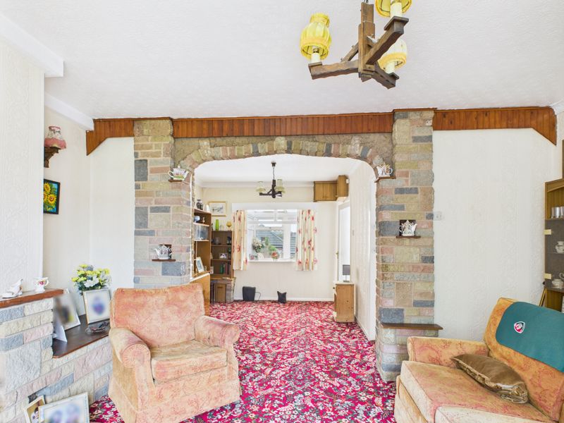 3 bed house for sale in Forest Road, Clipstone, NG21 12