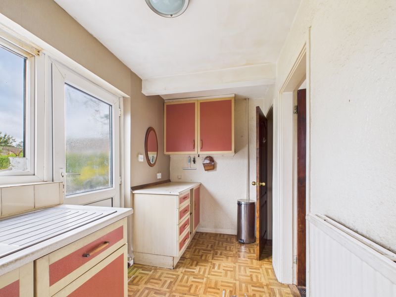 3 bed house for sale in Beardsley Road, Edwinstowe, NG21  - Property Image 4