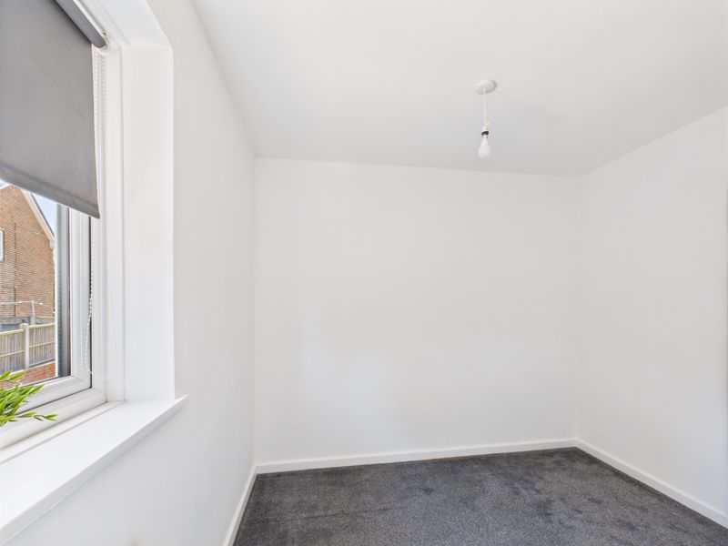 3 bed house for sale in Petersmith Drive, Ollerton, NG22 11
