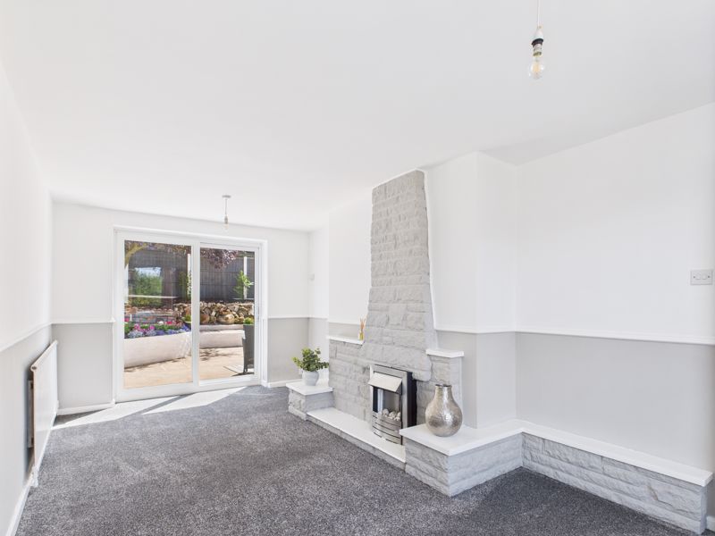 3 bed house for sale in Petersmith Drive, Ollerton, NG22  - Property Image 3