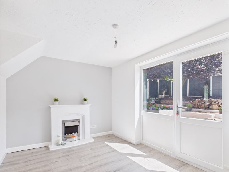 3 bed house for sale in Petersmith Drive, Ollerton, NG22 6