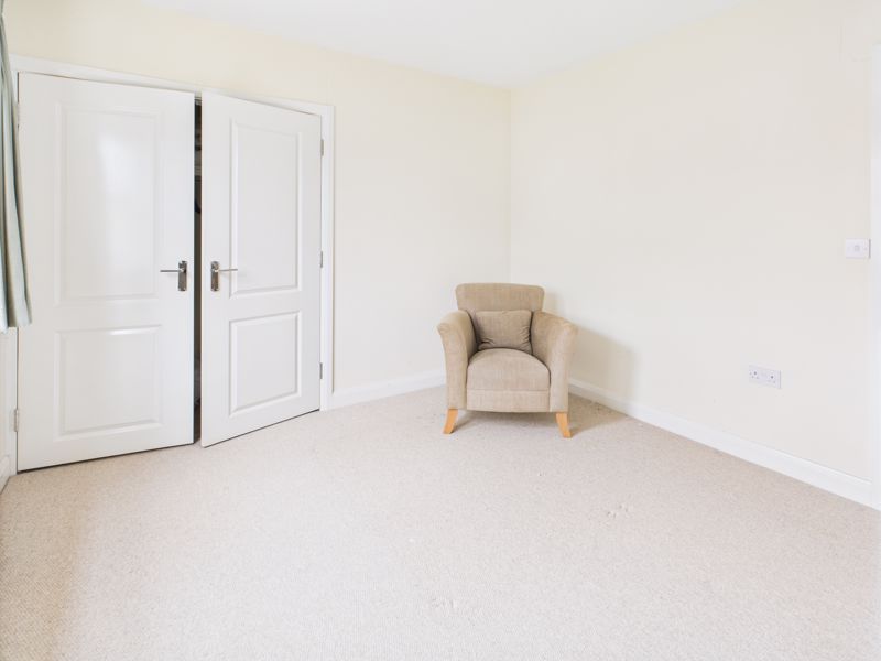 4 bed house for sale in Old Station Yard, Edwinstowe , NG21  - Property Image 11