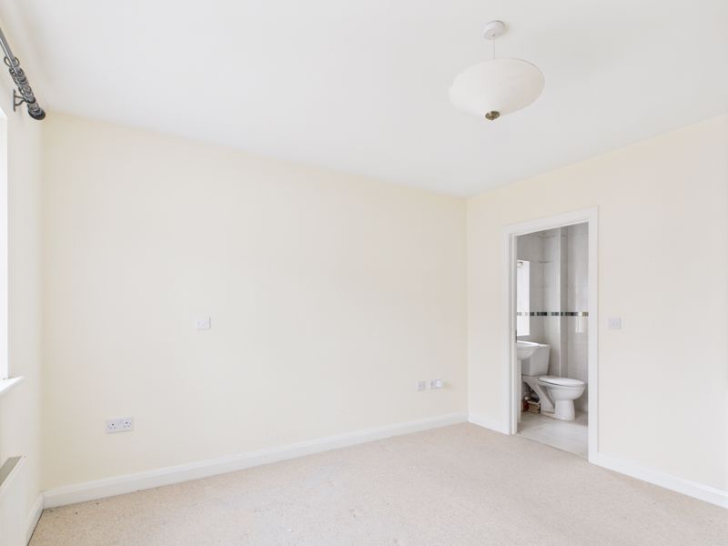 4 bed house for sale in Old Station Yard, Edwinstowe , NG21  - Property Image 9