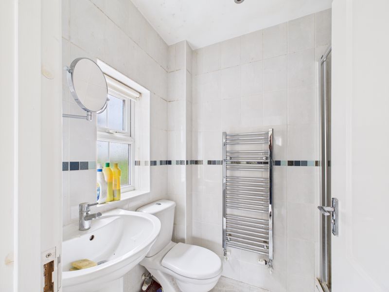 4 bed house for sale in Old Station Yard, Edwinstowe , NG21  - Property Image 10