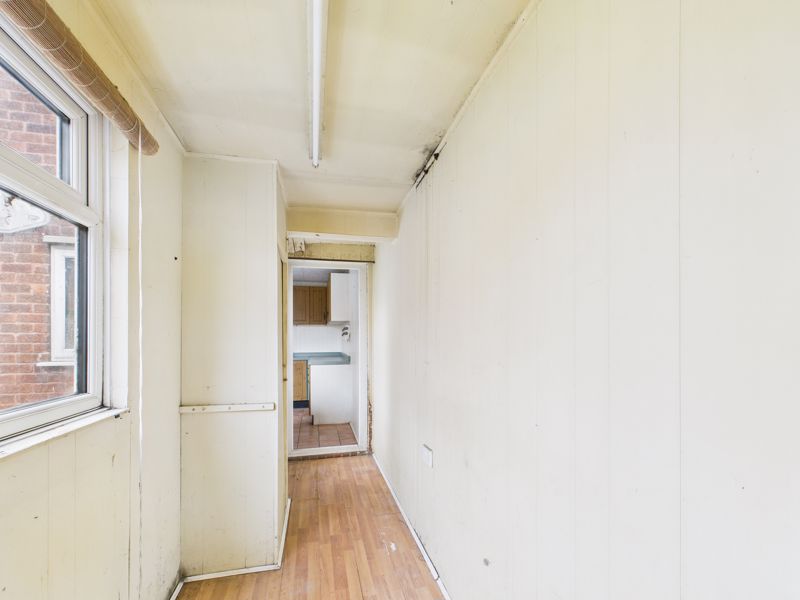 3 bed house for sale in Greenwood Crescent, Boughton, NG22  - Property Image 7
