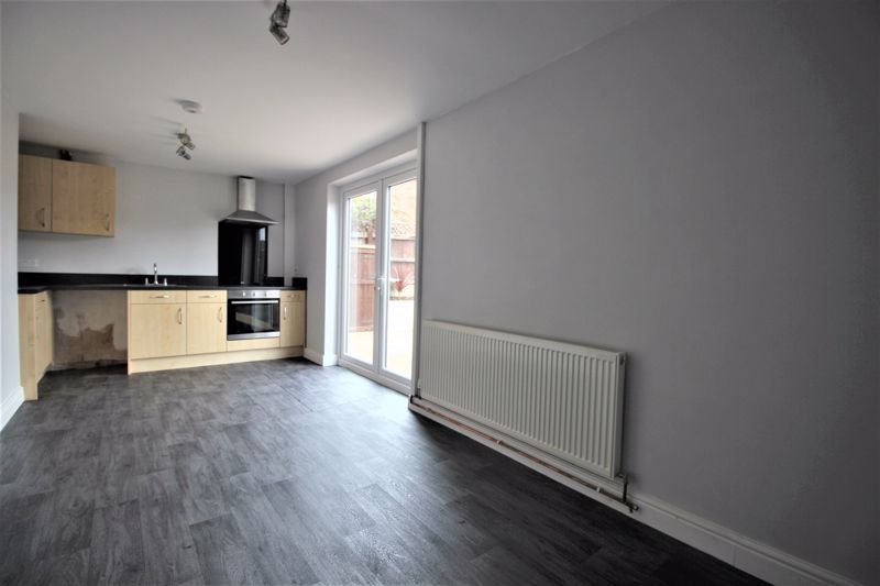 3 bed house for sale in Petersmith Drive, Ollerton, NG22 2