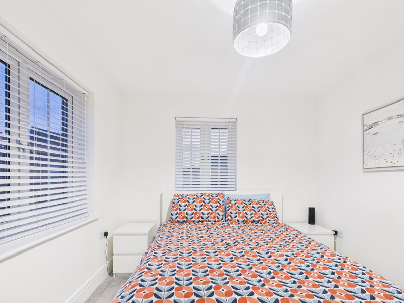 4 bed house for sale in Kingfisher Way, Ollerton, NG22 12