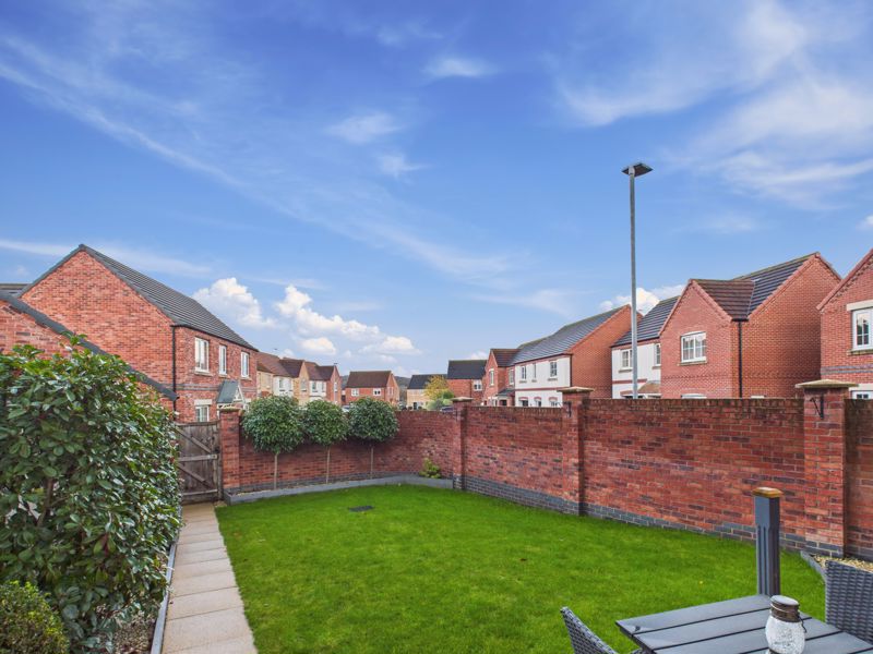 4 bed house for sale in Kingfisher Way, Ollerton, NG22  - Property Image 16