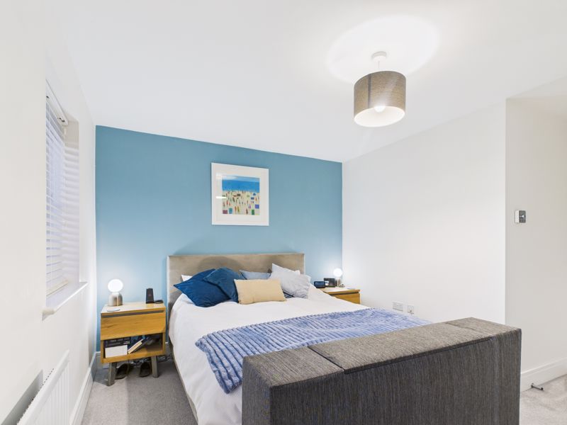 4 bed house for sale in Kingfisher Way, Ollerton, NG22  - Property Image 8