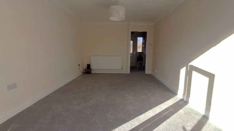 3 bed house to rent in Hawthorn Drive, Newark, NG22  - Property Image 4