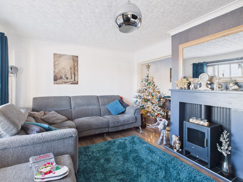 3 bed house for sale in Hawthorn Drive, Newark, NG22 7